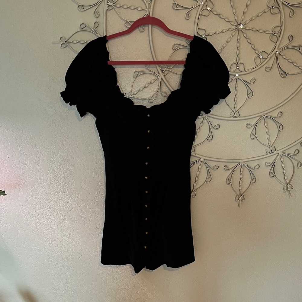 Show Me Your MuMu black button down dress size L (fits like M)